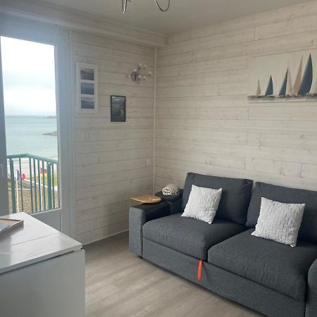 Studio Centre Belle Vue Mer ดีนาร์ ภายนอก รูปภาพ